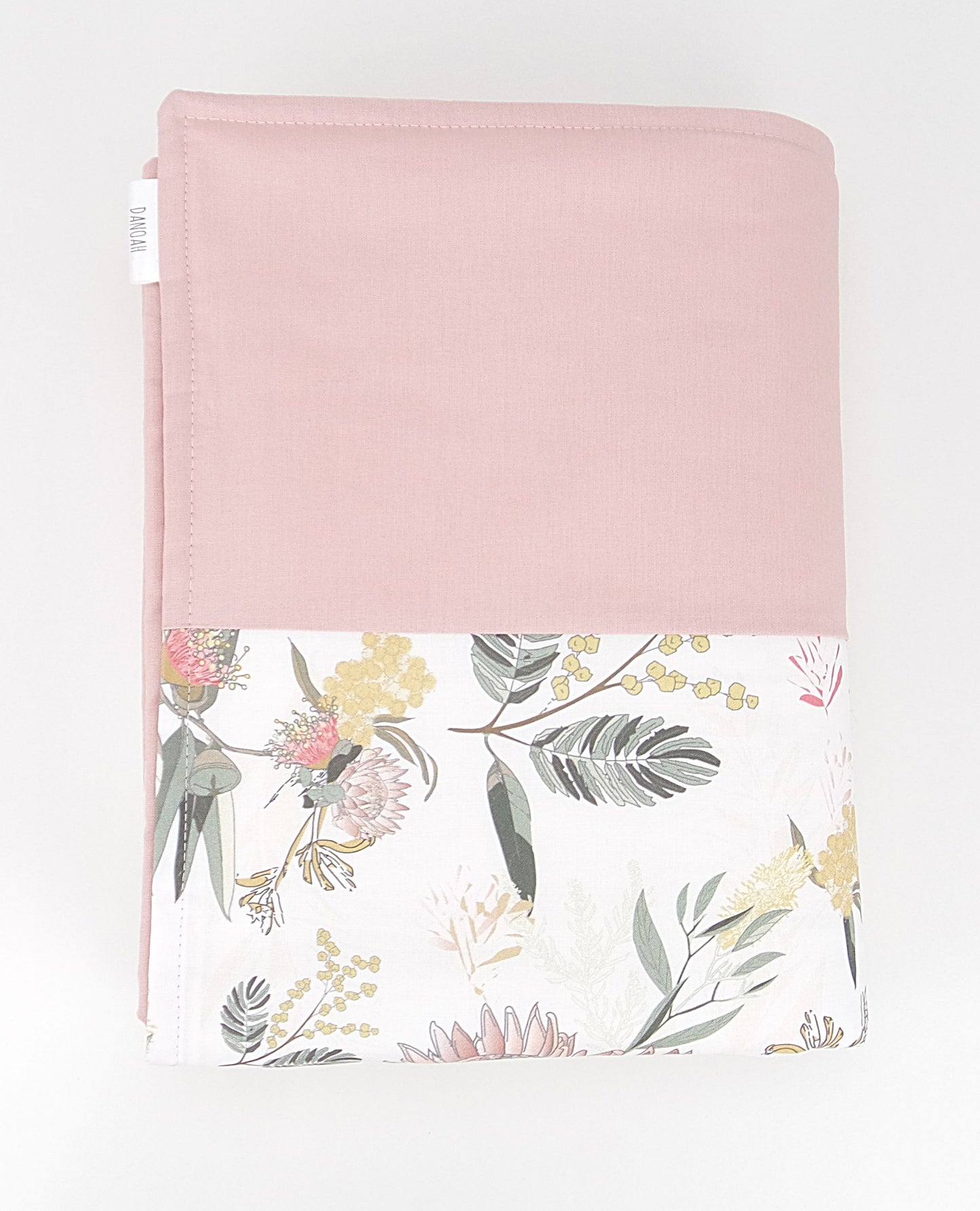 Australian Wildflower Cot Quilt