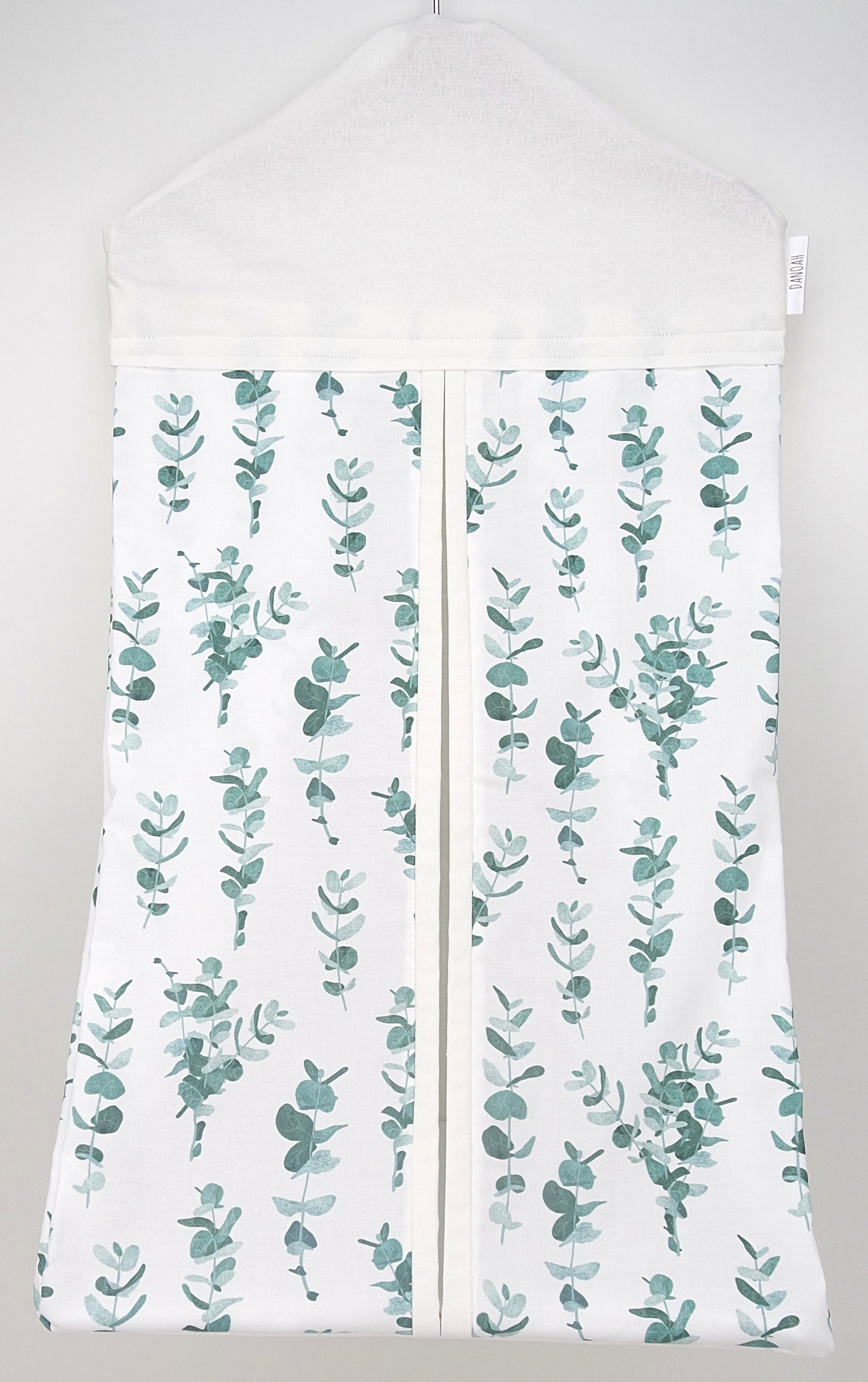 Australian Gum Leaf Nappy Stacker