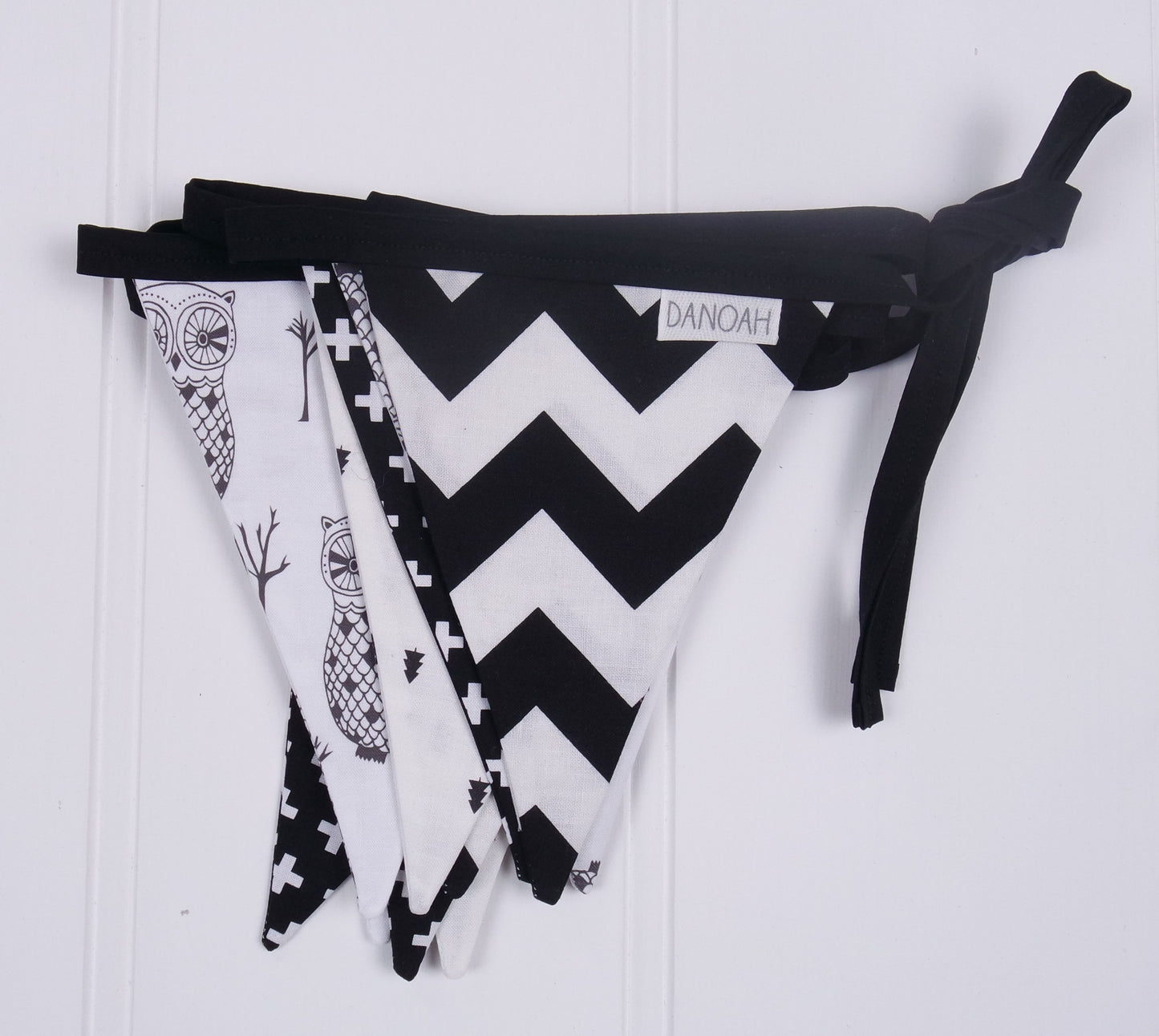 Black & White Owl Bunting Flags