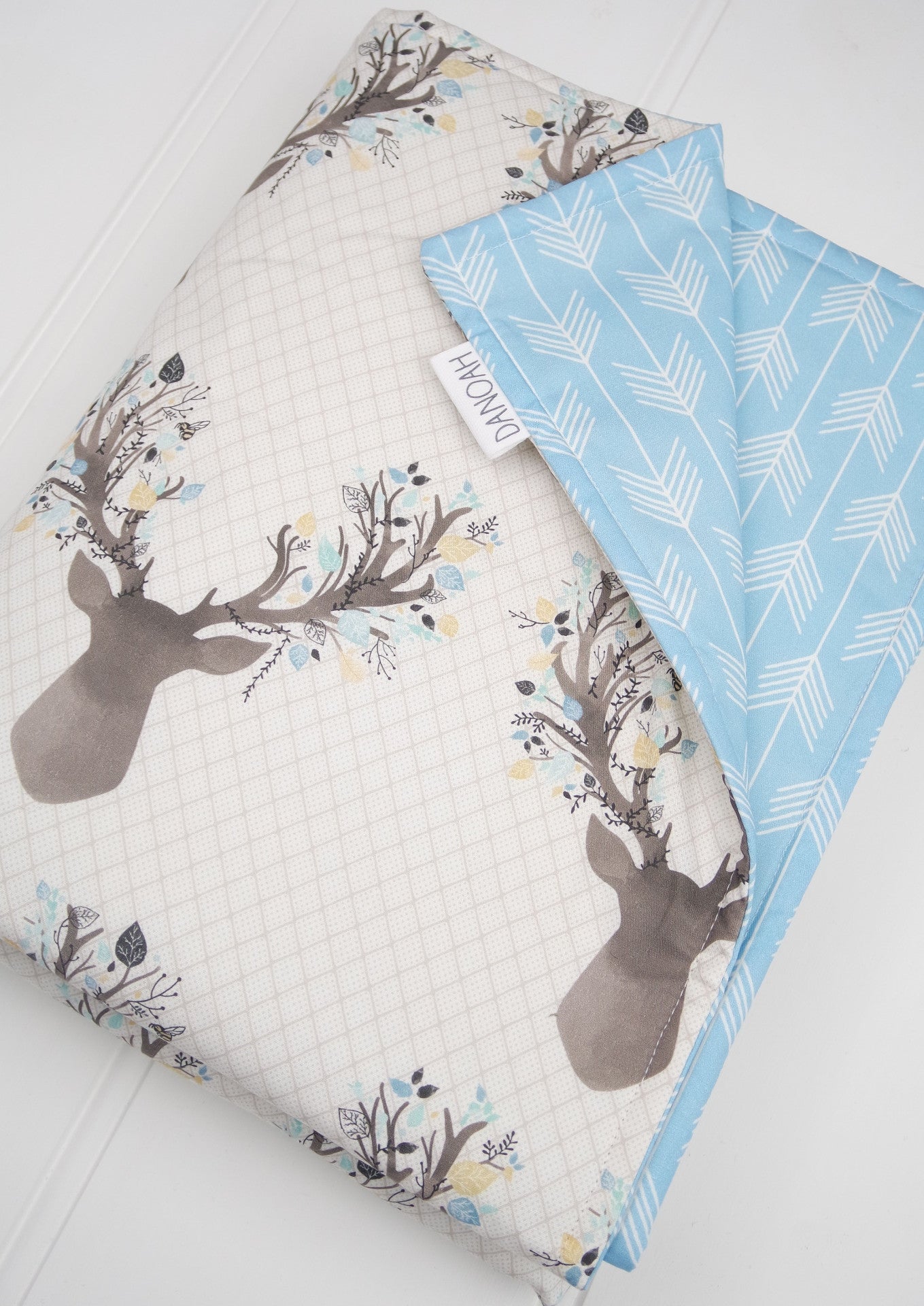 **PRE ORDER** Deer Head & Blue Arrow Reversible Cot Quilt