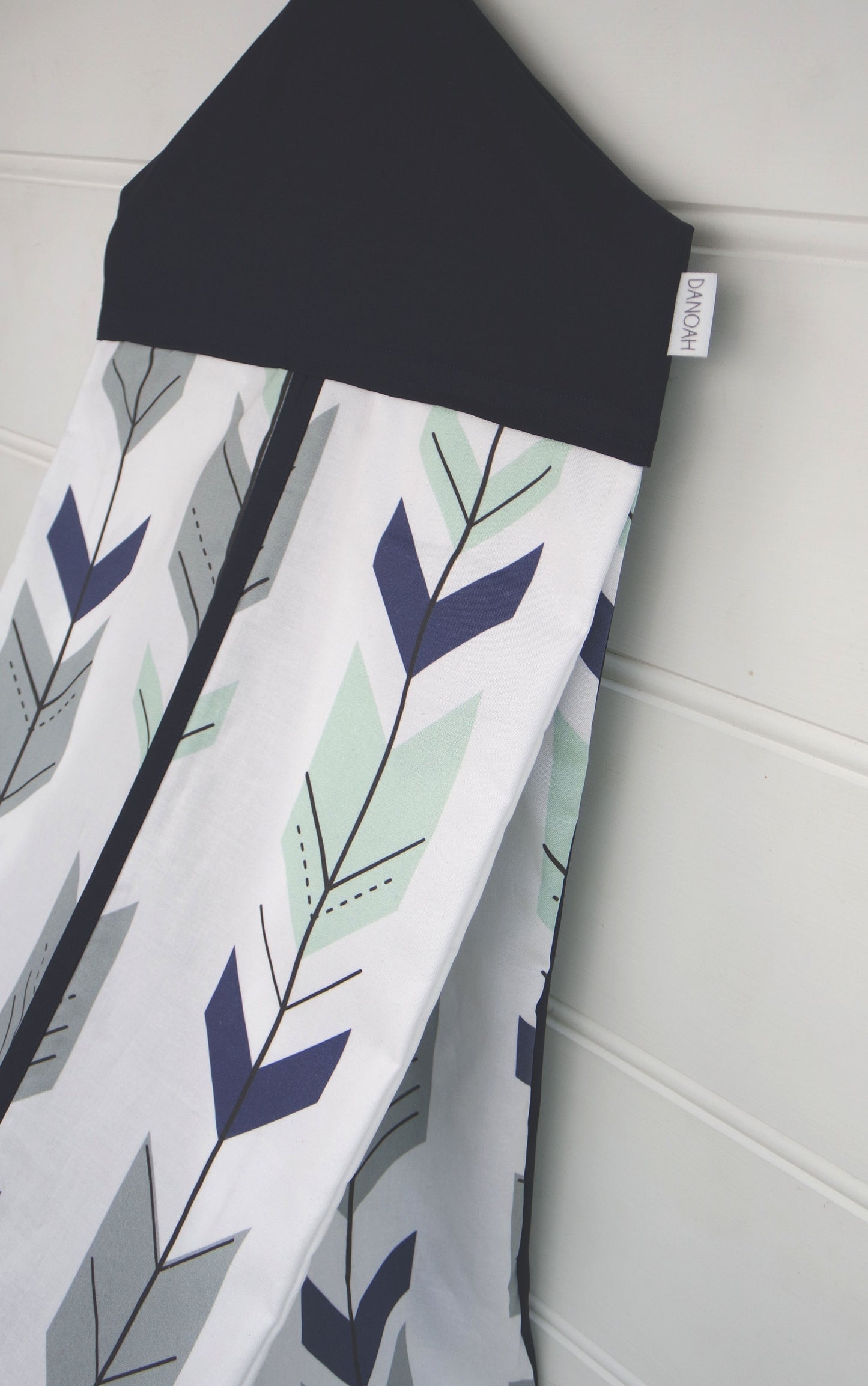Nappy Stacker - Navy & Mint Arrow