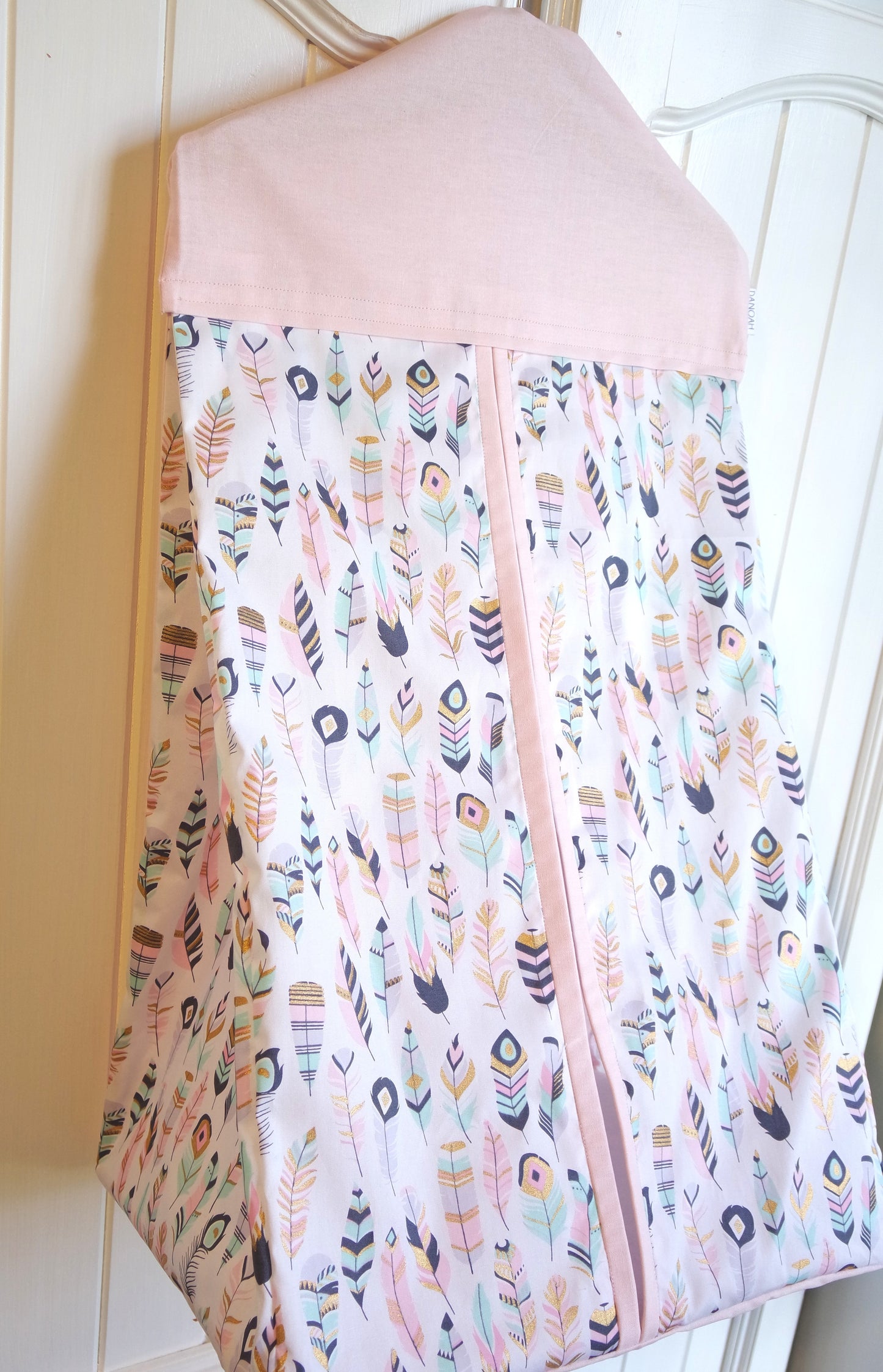 Nappy Stacker - Pastel & Gold Feathers