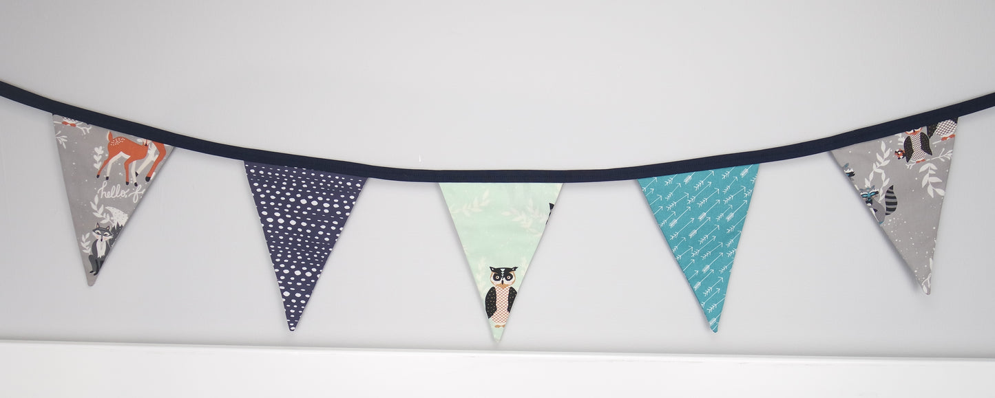 Hello Bear Woodland Bunting Flags