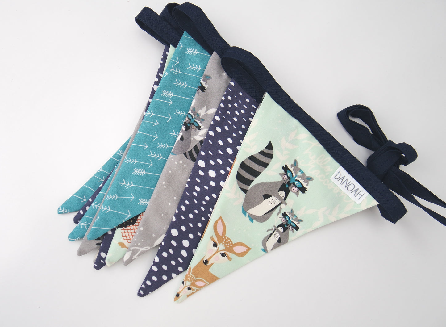 Hello Bear Woodland Bunting Flags