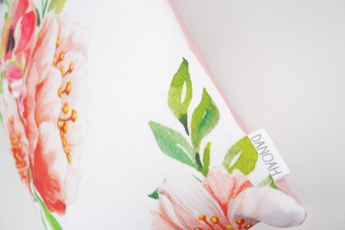 Floral bouquet Cushion Cover