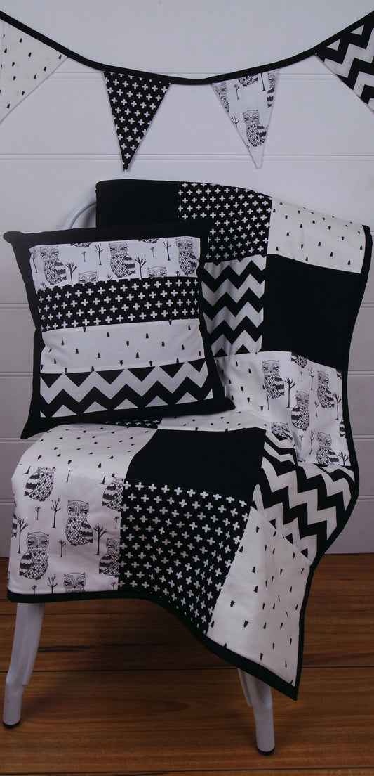 Black & White Owls Patchwork Quilt
